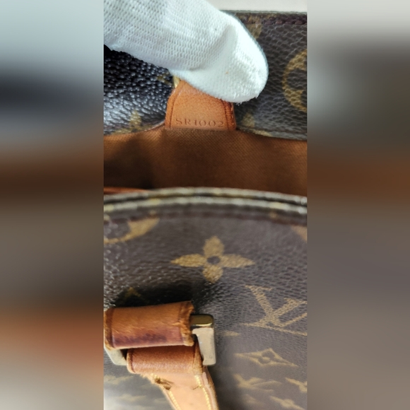 Authentic Louis Vuitton Vavin GM. Pre-loved. GUC. - Picture 11 of 13